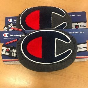 Champion Fanny Pack